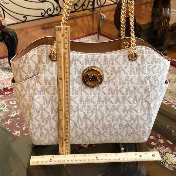 Michael Kors jet set signature handbag&wallet - Picture 5 of 8